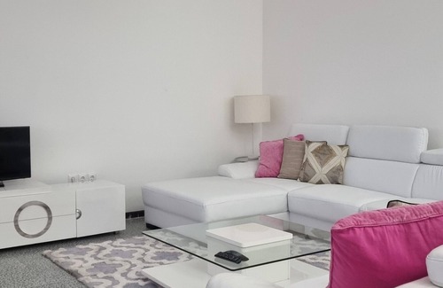 Luanda Apartment | Bela Vista e Confortável na Baía de Luanda