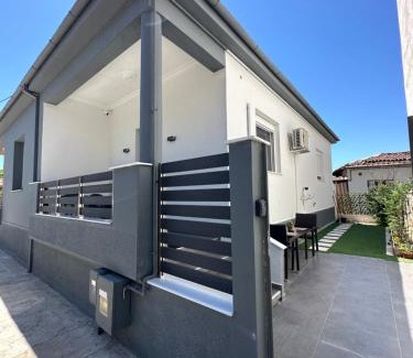 Karditsa Apartment | BelAir Luxury Living - 'The One Villa'