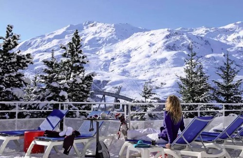Les Menuires Apartment | Belambra Clubs Les Menuires - Snow And Heaven - Half board - 2 Rooms Essential 2 Adults and 3 Children with View Impregnable Mountain