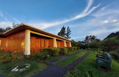 Sierra Bed & Breakfast | Belcruz family lodge