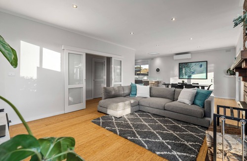 Mornington Apartment | Beleuras Beachside Beauty