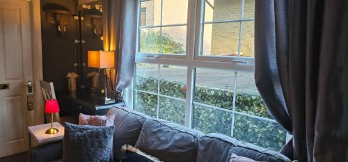 Newtownabbey Ski Chalet | BELFAST COSY CABIN