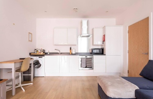 Redhill Apartment | Belfry Quarters, Redhill