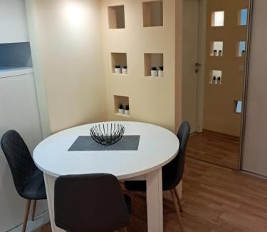 Skadarlija Apartment | Belgrade apartment Skadarlija III