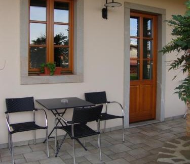 Medana Bed & Breakfast | Belica Bed and Breakfast