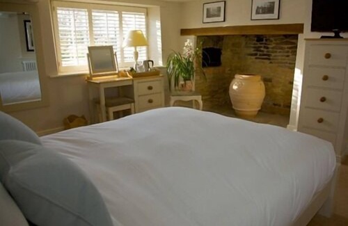 Hampton Poyle Hotel | Bell at Hampton