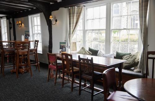 Thetford Hotel | Bell by Greene King Inns