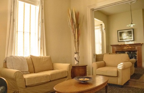 Downtown House | Bell Cottage at Carter House Inns