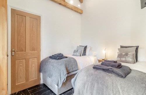 Swanton Novers House | Bell House Stables - Uk41789