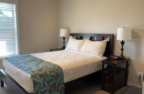Alamosa Apartment | Bell & Main Alamosa Studio Suite-Walking distance to downtown
