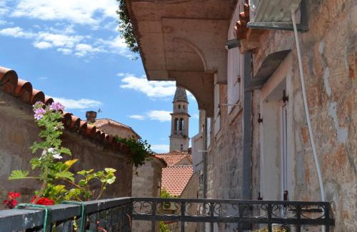 Old Town Apartment | Bell Tower Apartment
