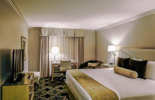 Burns Park Hotel | Bell Tower Hotel