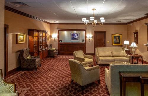 Burns Park Hotel | Bell Tower Hotel
