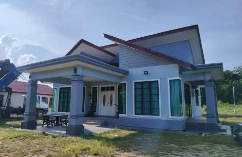 Melor House | Bella Alfatih Homestay