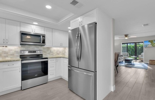 Iona Condo | Bella Beach Bliss, only miles away from Fort Myers Beach and Sanibel Island!