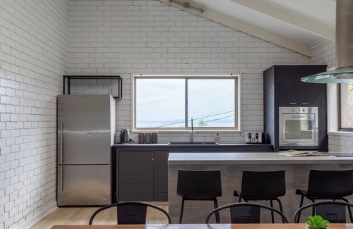 Bellerive House | Bella Bellerive Grand Lookout Close to Beach