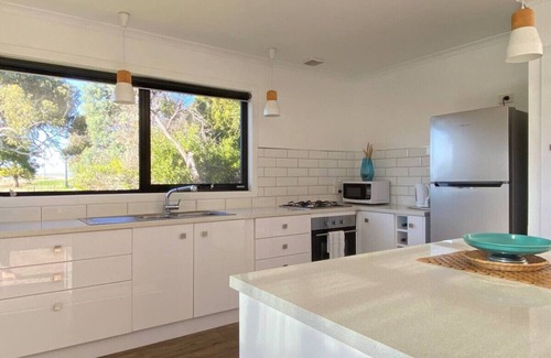 Scamander House | "Bella Blue - Scamander River Stay