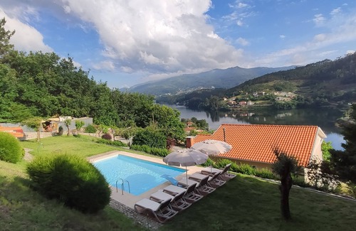 Guilhofrei Villa | Bella Casa - Alojamento Privado T3 com Piscina