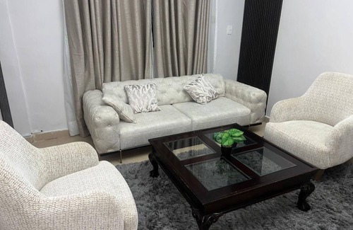 Monrovia Hotel | Bella Casa Hotel