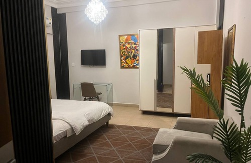Monrovia Hotel | Bella Casa Hotel