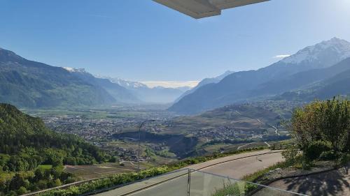 Chandolin-près-Savièse Apartment | Bella Flocon appartements min 2 Nights Special weekly and monthly prices