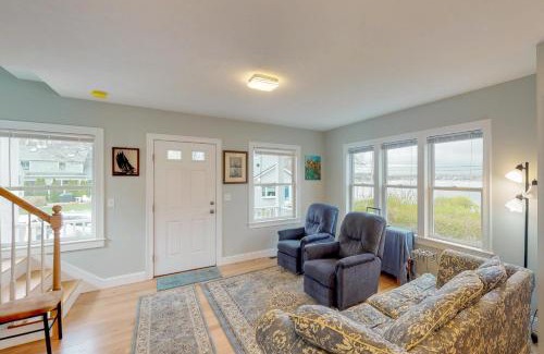 Teaticket House | Bella Luna
