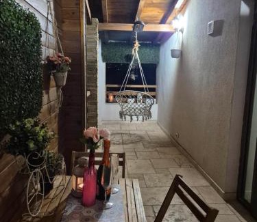 Craiova Apartment | BELLA Luxury Penthouse with outside JACUZZI and Barbecue area