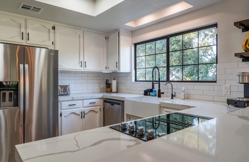 Paso Robles House | Bella Noche Hilltop Ranch-Stunning Hilltop Retreat overlooking Paso!