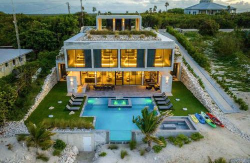 East End Apartment | Bella Rocca - Luxurious Ocean Estate with Private Pool, Heated Spa, & Designer Interiors