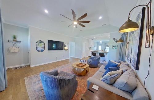 Thomasville House | Bella's Charming Cottage