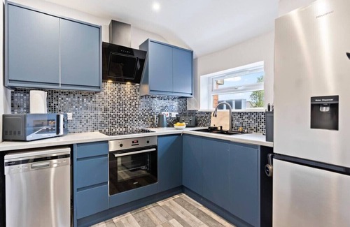 Mapperley House | Bella's House: Motor Point Arena