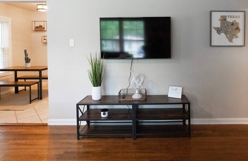 Weatherford House | Bella Sol Summary: We