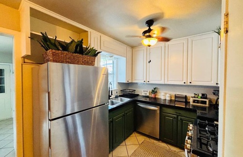 Weatherford House | Bella Sol Villa + Cowboy Pool!