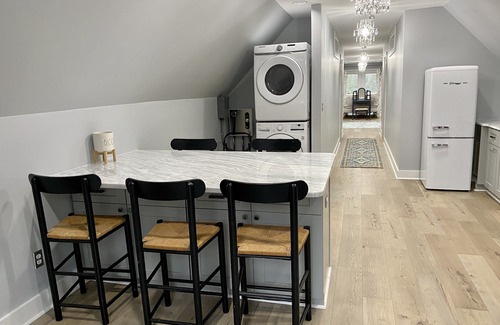Fairview Apartment | Bella Terra (upper)