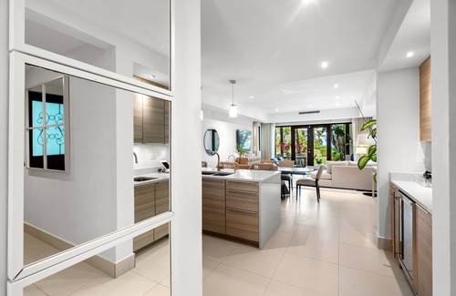 Herreras Villa | Bella Villa | Oceanfront Luxury 3 Bedrooms Villa