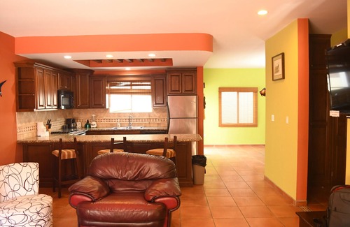 Ferrocarrilera House | Bella Vista 6 (3 Bed 2.5 Bath By FMI Rentals)