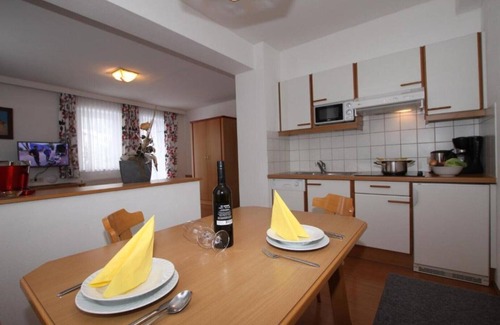 Nauders Apartment | Bella Vista Apartments Apart 1 - 2 bedrooms with garden (4+2)
