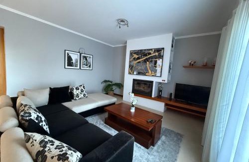 Ponta Delgada Villa | Bella Vista Estate