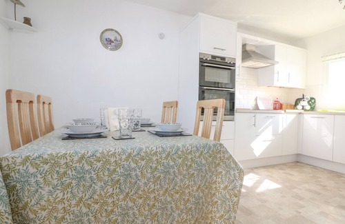 Selsey Cottage | Bella Vista