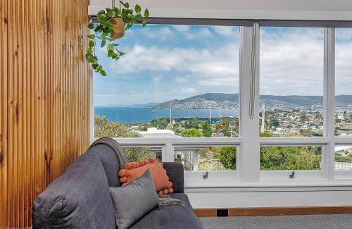 Bellerive House | Bella Vista on Beach