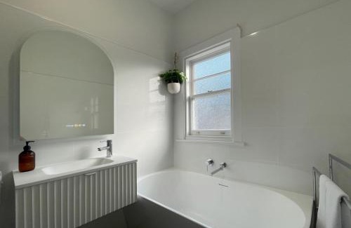 Bellerive House | Bella Vista on Beach