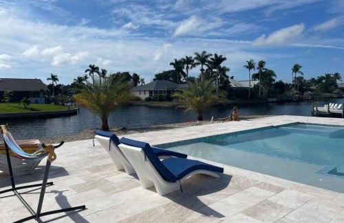 Caloosahatchee House | Bella Vista on the Gulf