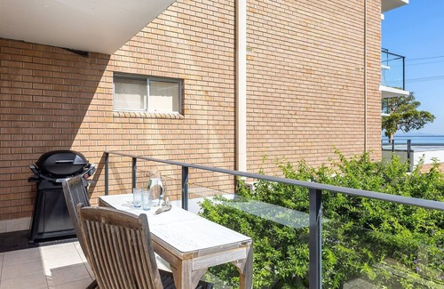 Port Stephens Council Apartment | Bella Vista Unit 7 - Shoal Bay