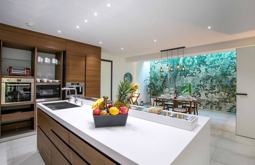 Pelican Key Villa | Bella Vita Luxury villa