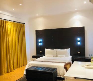 Paoay Hotel | Bellagio Hills Hotel and Restaurant