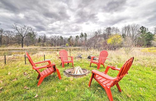 Bellaire House | Bellaire Home with Game Room and On-Site Snow Trails!