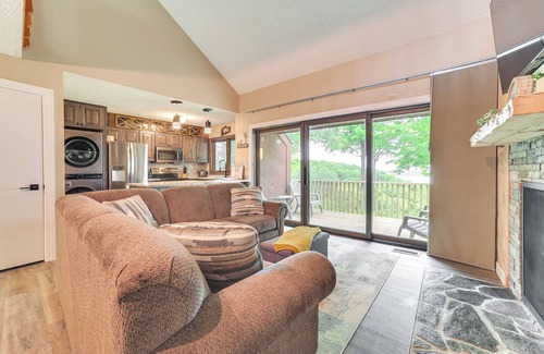 Bellaire Condo | Bellaire Ski Condo: 1 Mi to Summit Mountain!