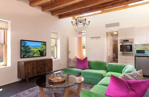 Historic Eastside Villa | BELLAS ARTES. The Art of Fine Living