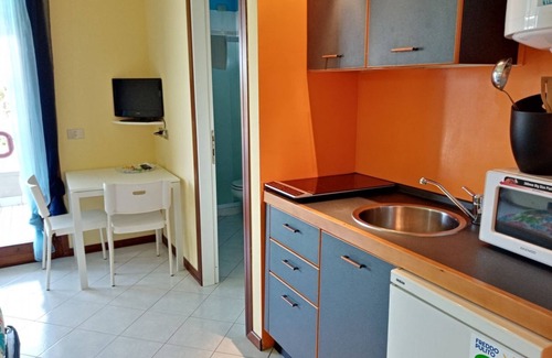 Colombare Apartment | Bellavista Sirmione - with pool and private parking