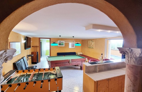 Castilenti Apartment | BELLAVISTA SPA - Pool/Sauna/Jacuzzi- up to 14 persons